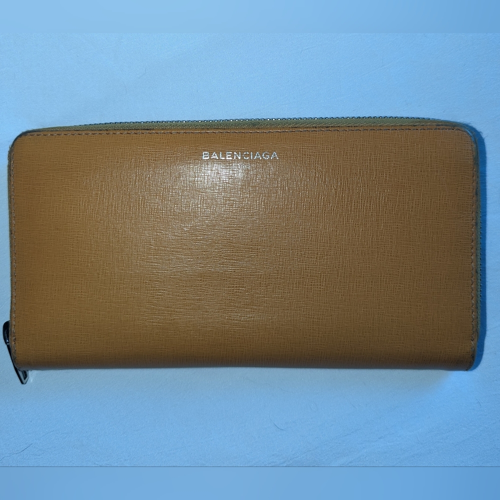 Balenciaga Zippy Wallet
